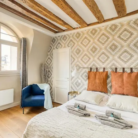 Vendome Apartment